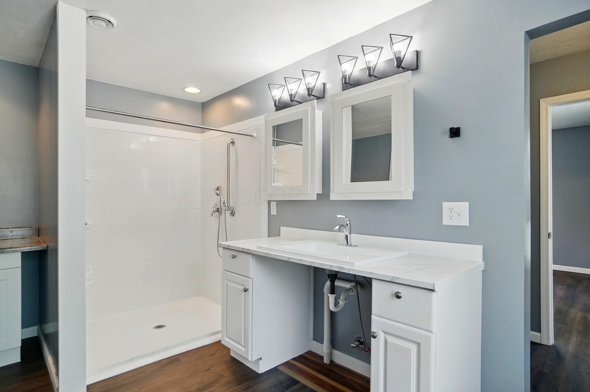 820 N Walnut Street, Baltimore, Ohio image 29