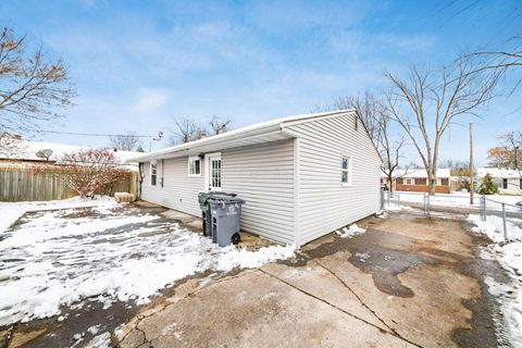 Tiny photo for 1559 Grattan Road, Columbus, OH 43227 (MLS # 225044746)