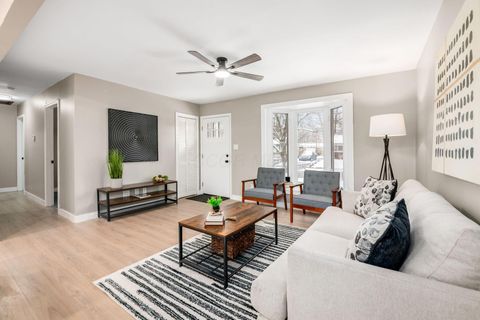 Tiny photo for 1559 Grattan Road, Columbus, OH 43227 (MLS # 225044746)