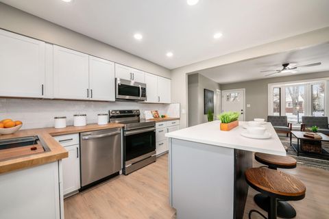 Tiny photo for 1559 Grattan Road, Columbus, OH 43227 (MLS # 225044746)