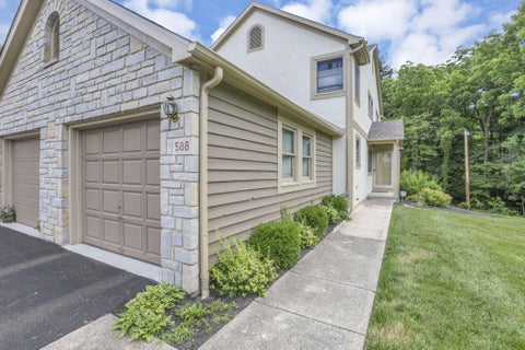 Condo For Sale - 588 Spring Brook<br/> Westerville, OH 43081