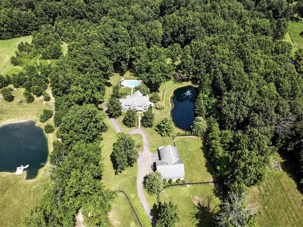 Photo of 8174 Windy Hollow Road, Johnstown, OH 43031 (MLS # 226002174)