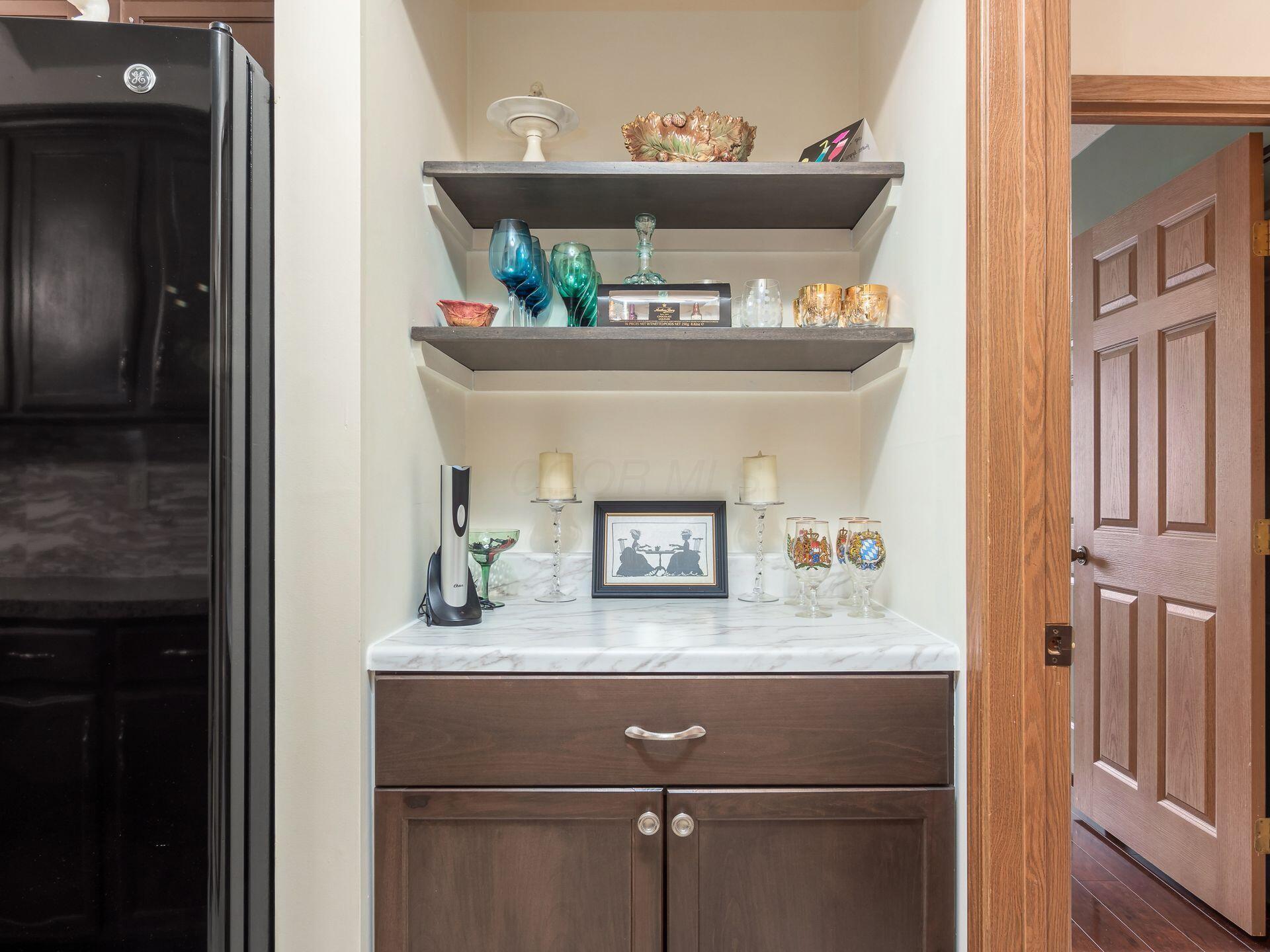 1253 Amberlea Drive, Columbus, Ohio image 37