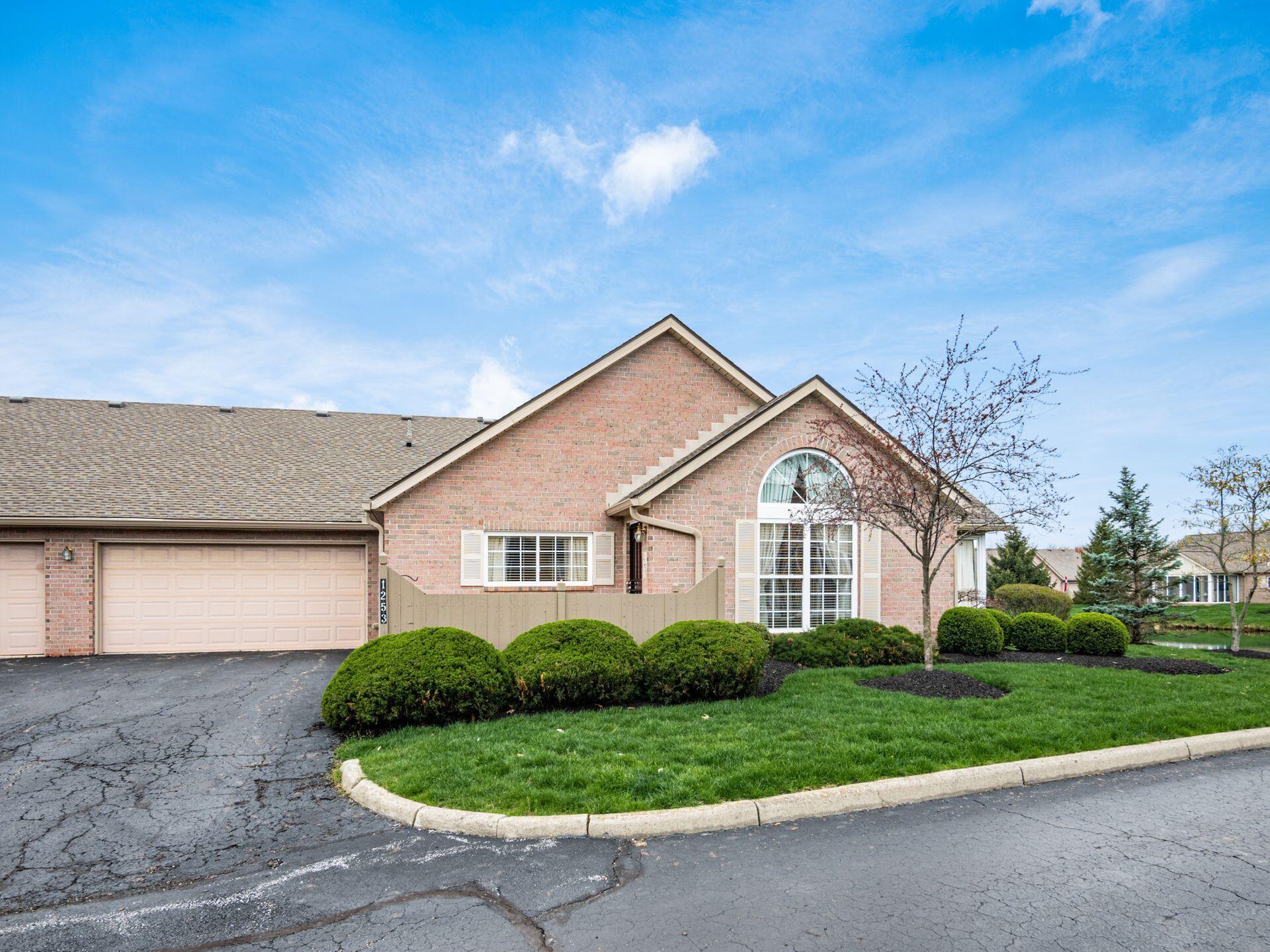 1253 Amberlea Drive, Columbus, Ohio image 1