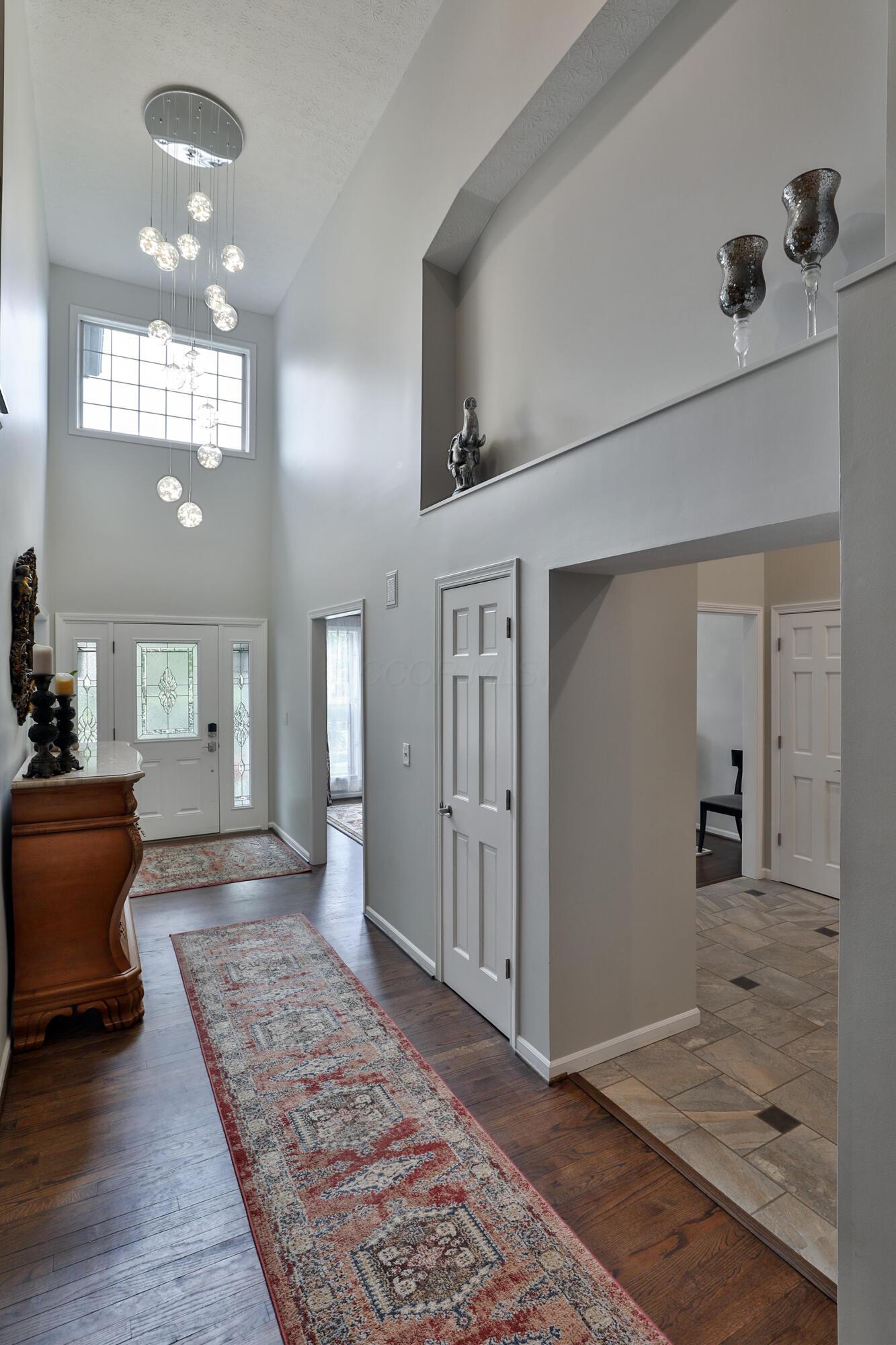 5709 Killiney Lane