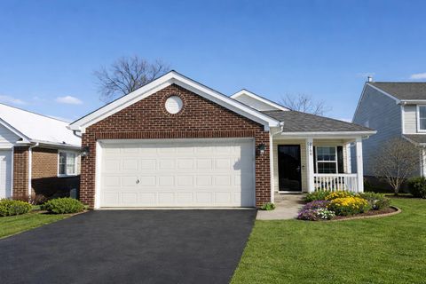 Photo of 2160 Balais Court, Grove City, OH 43123 (MLS # 226002911)