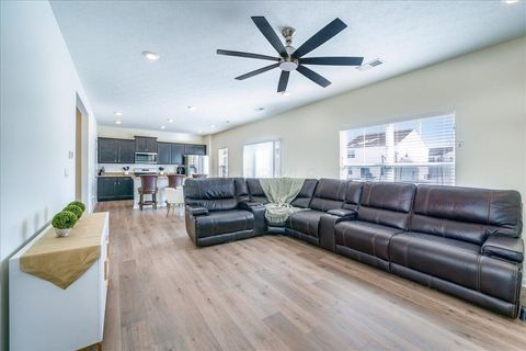 Tiny photo for 1518 Forbes Avenue, Columbus, OH 43228 (MLS # 225045954)