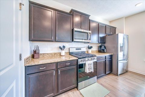 Tiny photo for 1518 Forbes Avenue, Columbus, OH 43228 (MLS # 225045954)