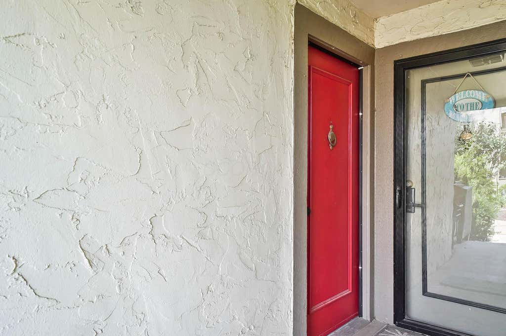 Photo of 1295 Lake Shore Drive 206 B #206 B, Columbus, OH 43204 (MLS # 226032218)
