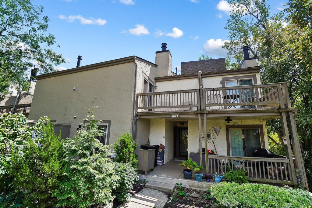 Photo of 1295 Lake Shore Drive 206 B #206 B, Columbus, OH 43204 (MLS # 226032218)