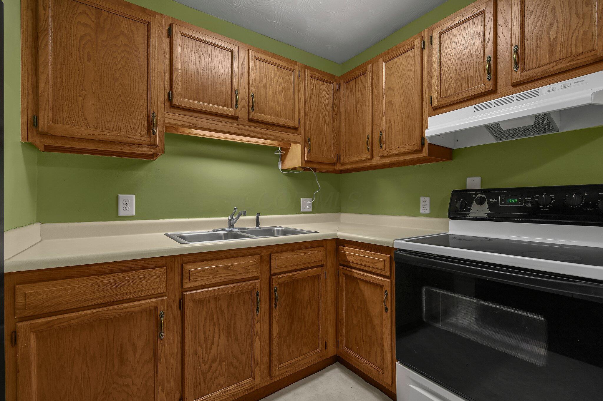 54 S 33rd Street, Newark, Ohio image 9