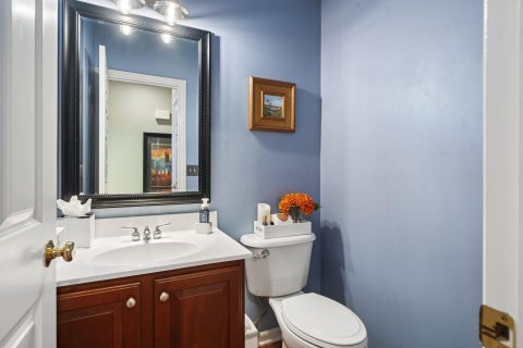Tiny photo for 38 Timber Oak Court, Powell, OH 43065 (MLS # 226039996)
