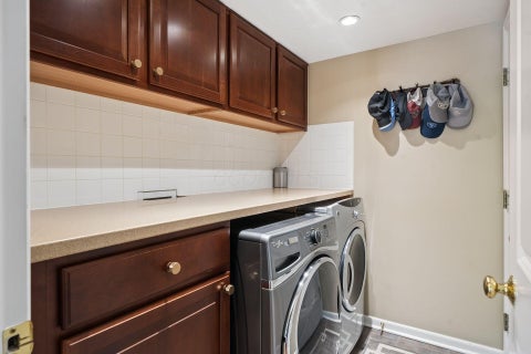 Tiny photo for 38 Timber Oak Court, Powell, OH 43065 (MLS # 226039996)