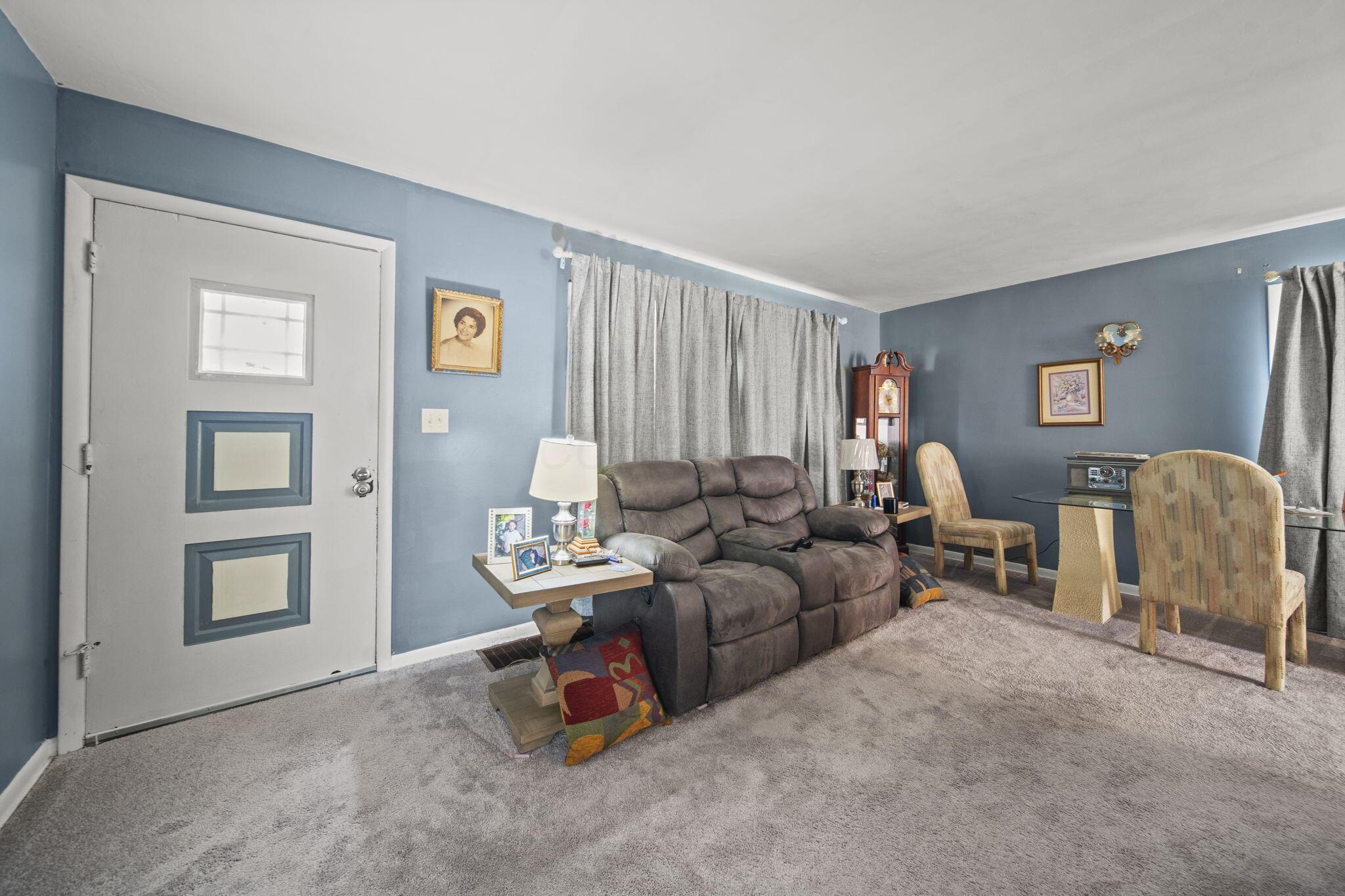 652 Georgian Drive, Columbus, Ohio image 12