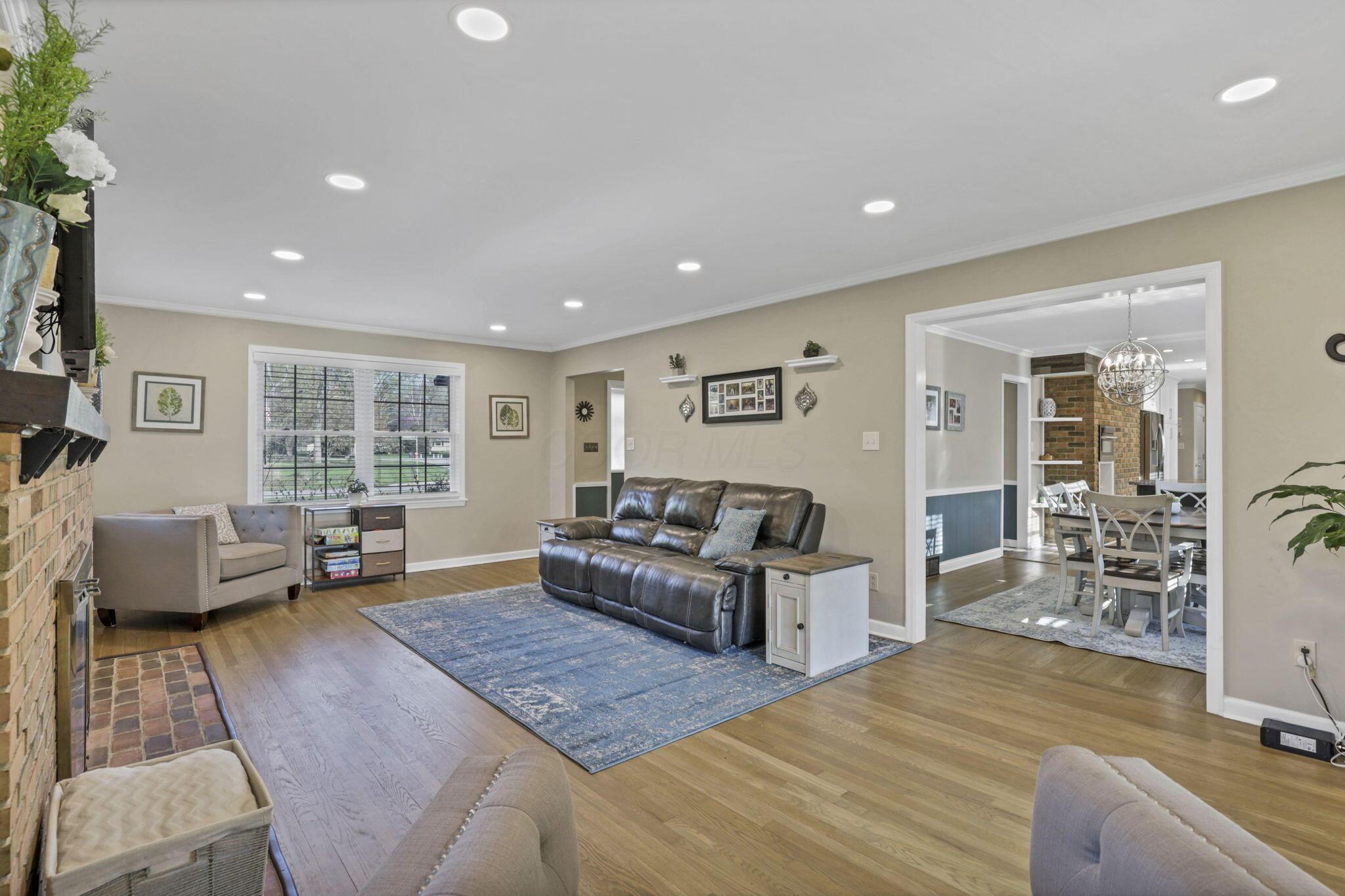3373 Sunnybrook Drive, Columbus, Ohio image 24