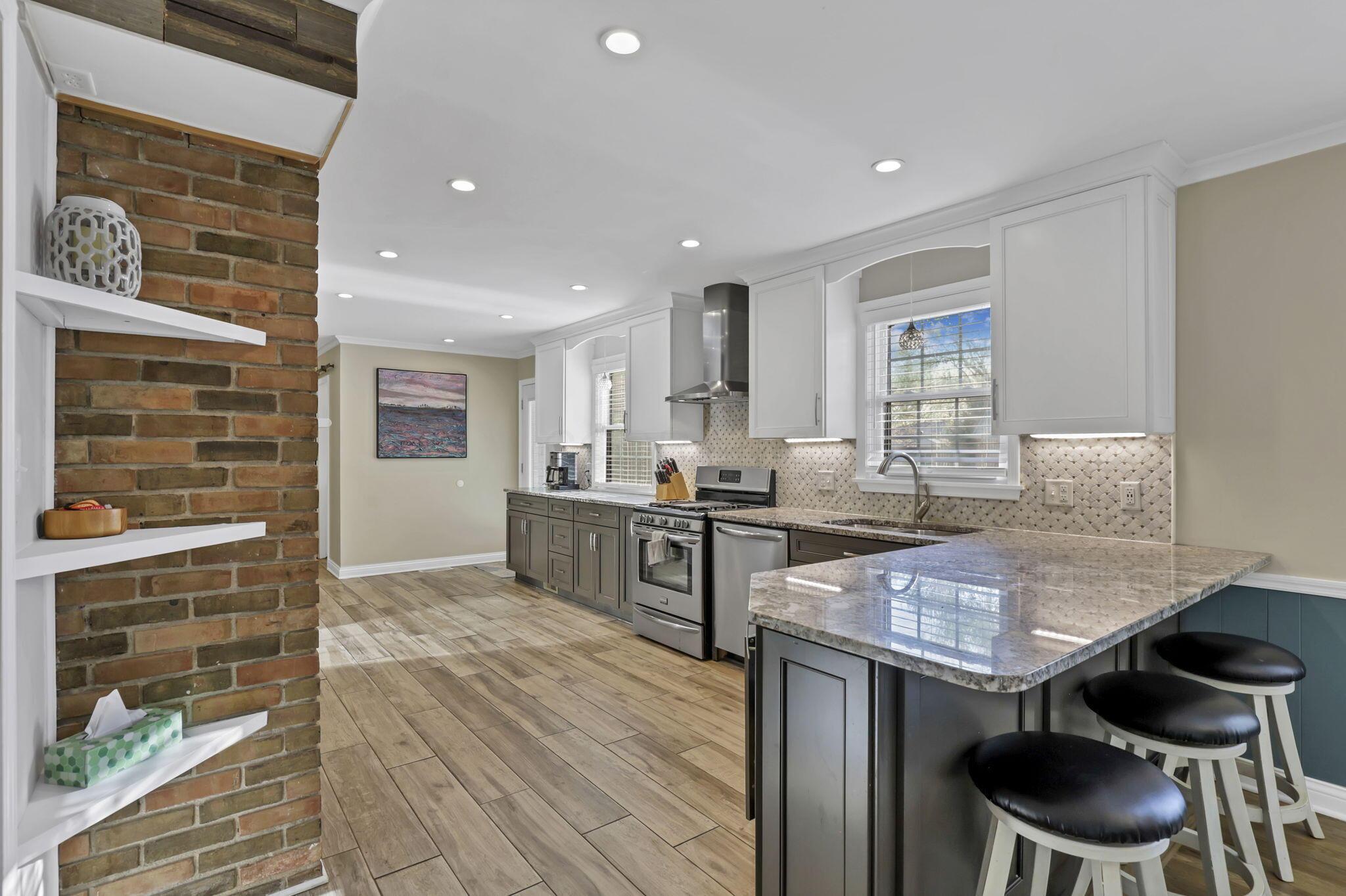 3373 Sunnybrook Drive, Columbus, Ohio image 32