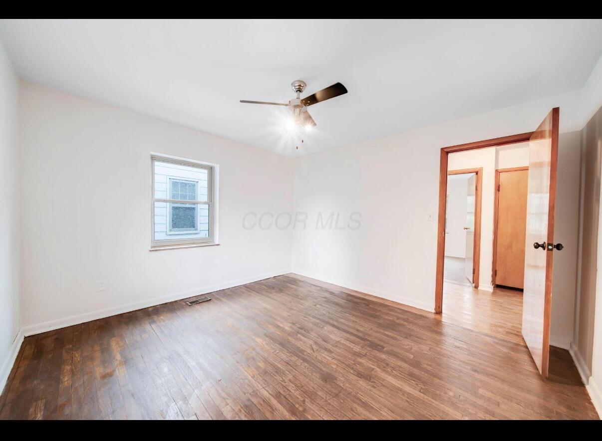 1751 E Cooke Road, Columbus, Ohio image 9