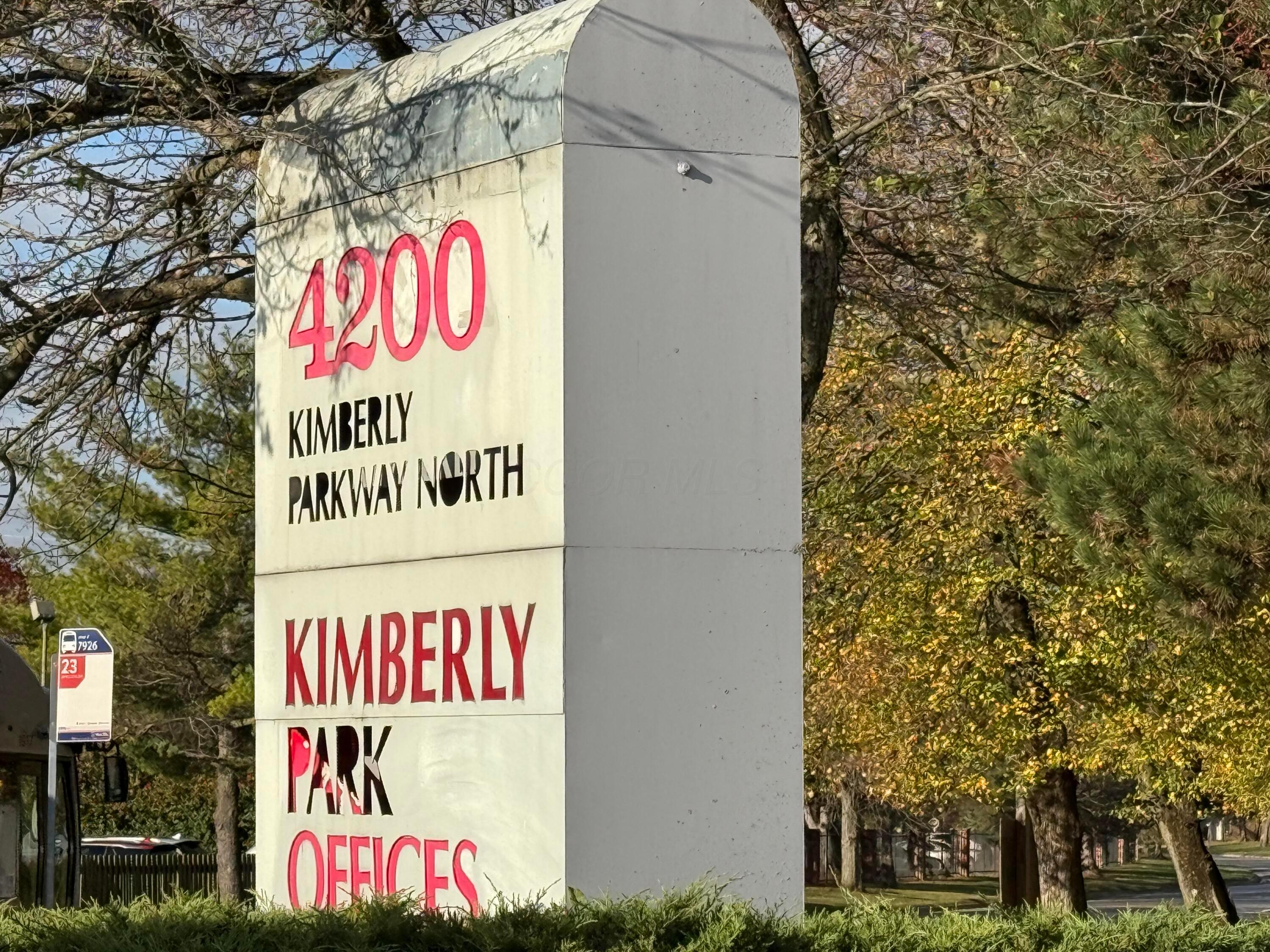 2337 Kimberly Parkway N