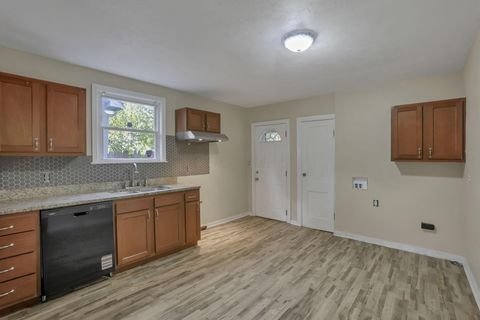 Tiny photo for 215 Harrison Avenue, Lancaster, OH 43130 (MLS # 225039692)