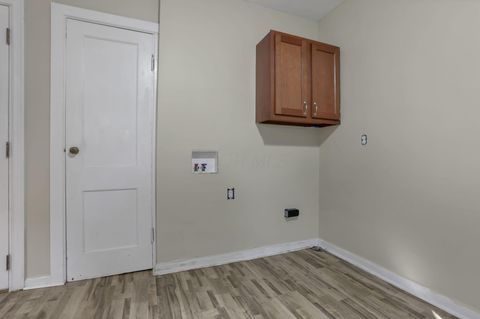 Tiny photo for 215 Harrison Avenue, Lancaster, OH 43130 (MLS # 225039692)
