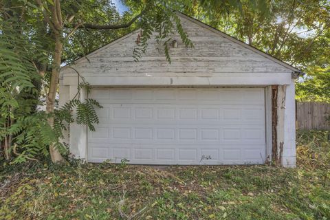 Tiny photo for 215 Harrison Avenue, Lancaster, OH 43130 (MLS # 225039692)