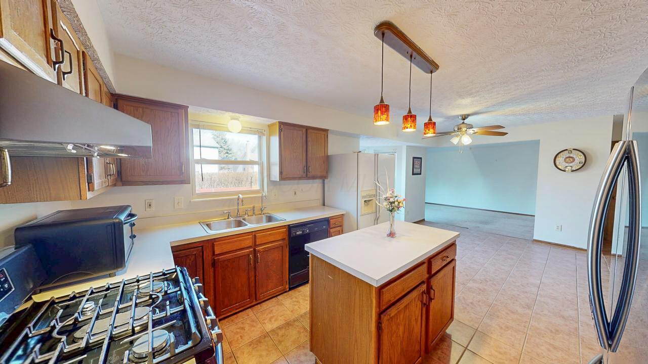 756 Mountainview Drive, Westerville, Ohio image 10