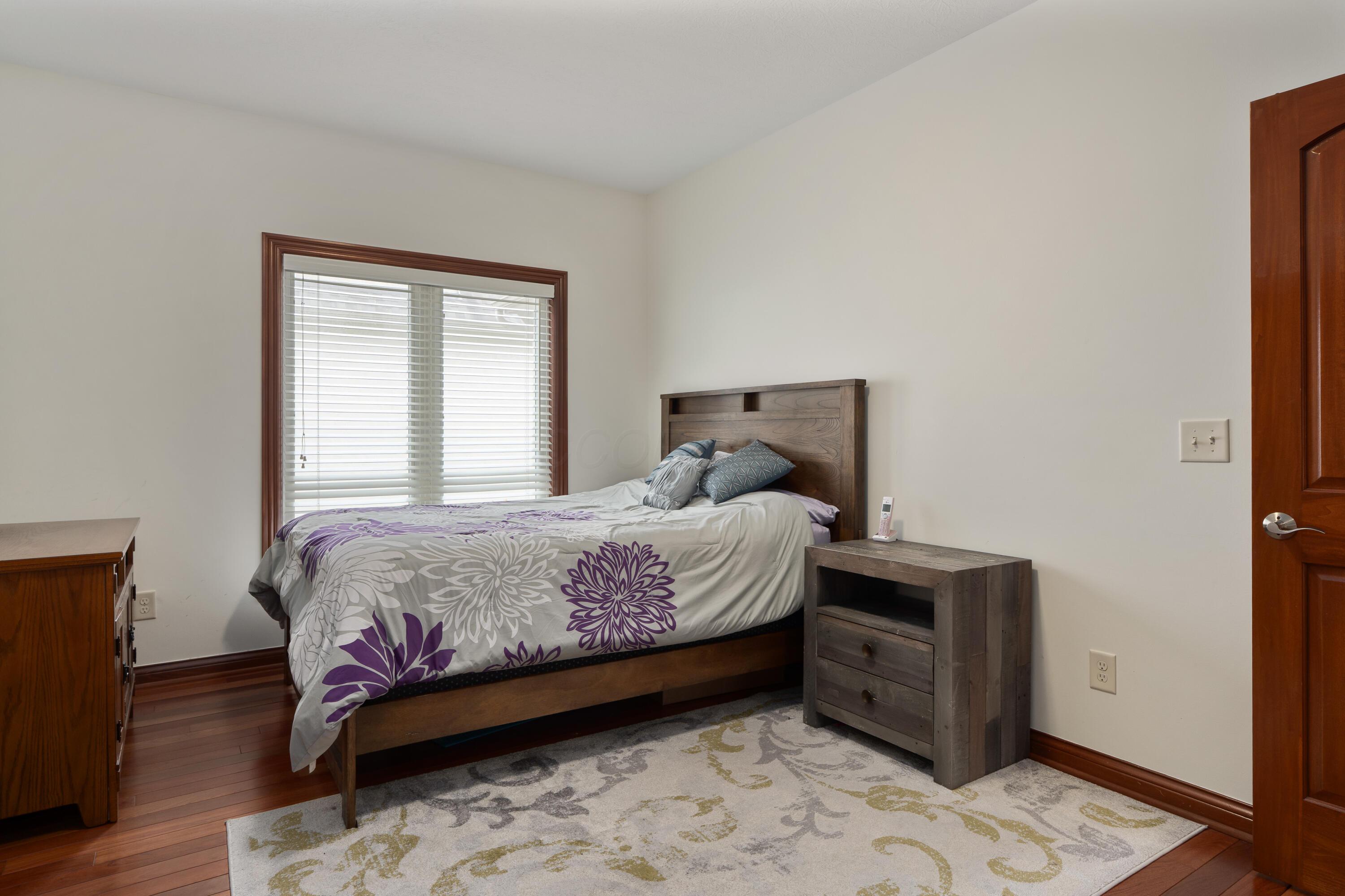9785 Kingston Circle, Powell, Ohio image 18