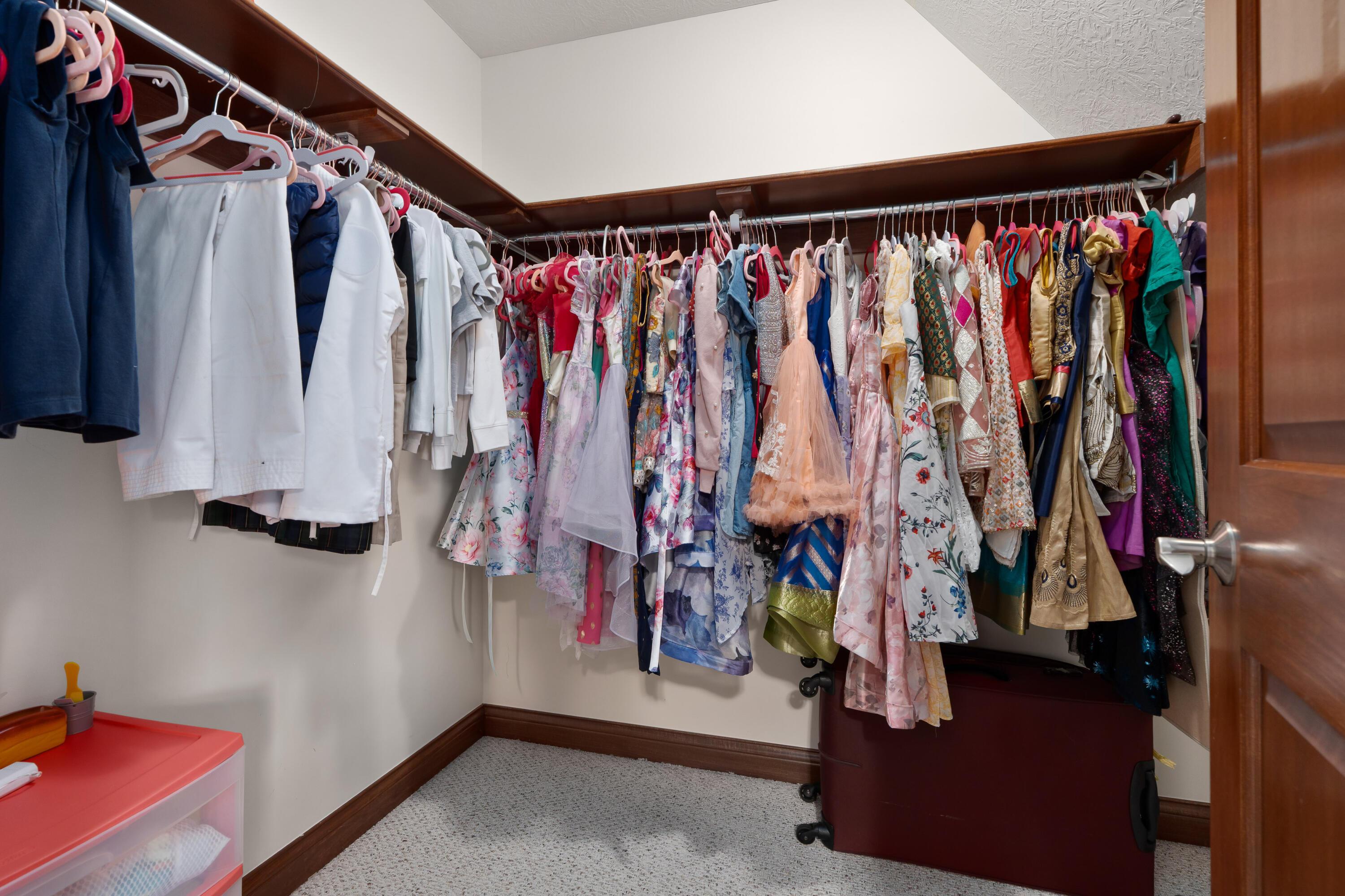 9785 Kingston Circle, Powell, Ohio image 34
