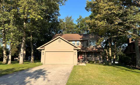 Photo of 605 Oakwood Drive, Bellefontaine, OH 43311 (MLS # 226028248)