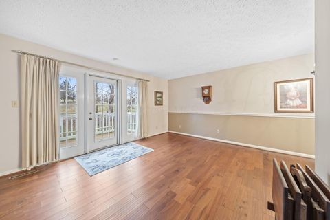 Tiny photo for 304 Constitution Drive, Chillicothe, OH 45601 (MLS # 225044688)