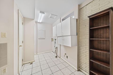 Tiny photo for 304 Constitution Drive, Chillicothe, OH 45601 (MLS # 225044688)