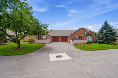 Condo For Sale - 4837 Blendon Park Drive<br/> Columbus, OH 43230