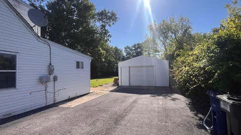 Tiny photo for 2880 Bulen Avenue, Columbus, OH 43207 (MLS # 226022838)