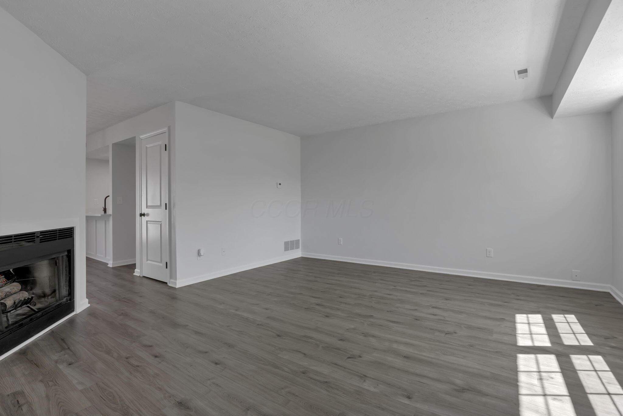 4940 Kristie Falls C