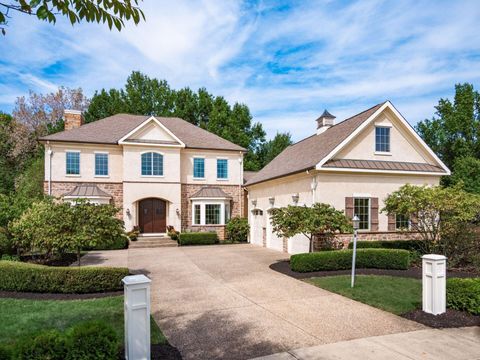 Photo of 9533 Tartan Ridge Court, Dublin, OH 43017 (MLS # 225035730)