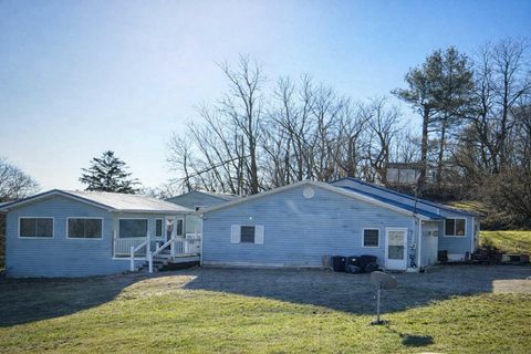 Photo of 156 Rodgers Street, Corning, OH 43730 (MLS # 226003281)