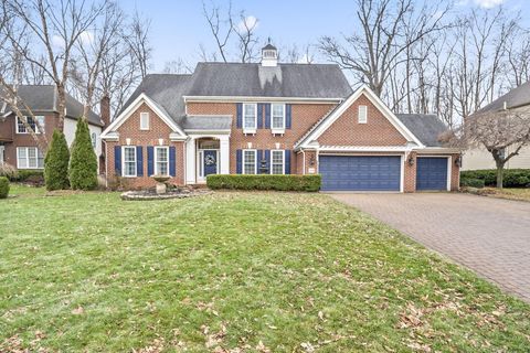 Photo of 3110 Montclair Avenue, Lewis Center, OH 43035 (MLS # 225046181)