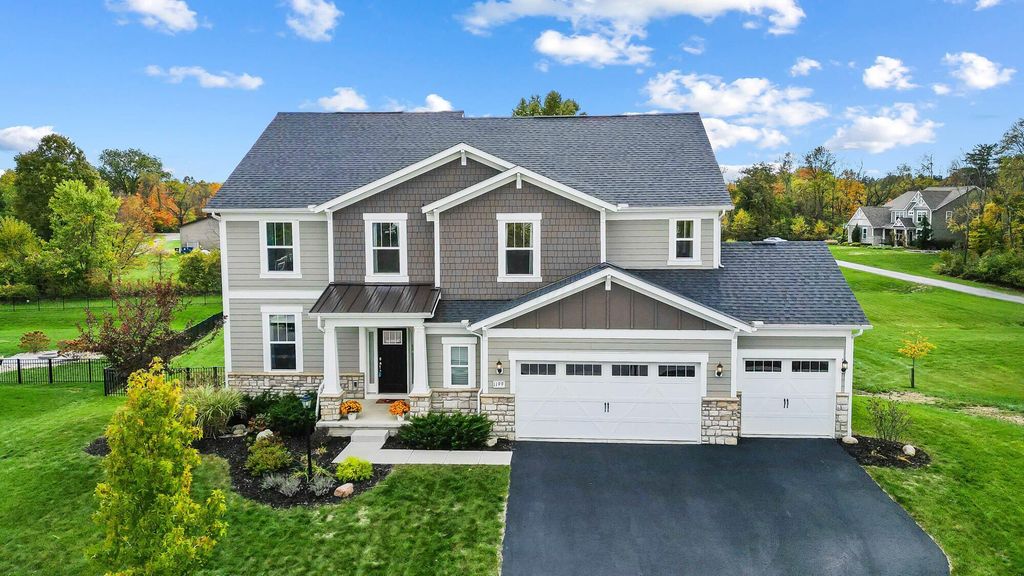 Photo of 1199 Ravine View Drive, Galena, OH 43021 (MLS # 225042736)