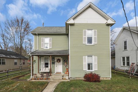 Photo of 35 Chamberlain Street, Delaware, OH 43015 (MLS # 225042528)