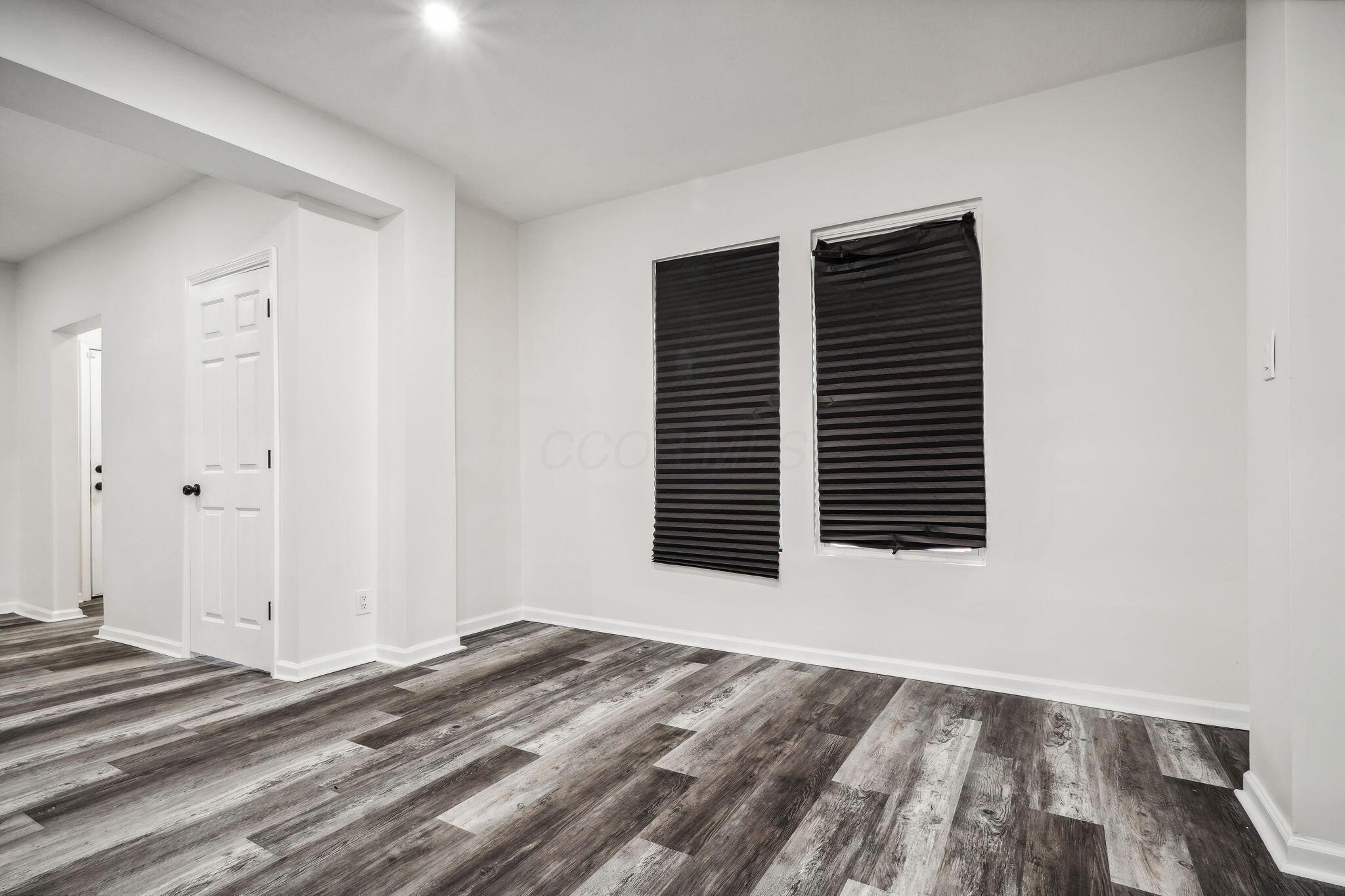 309 S Warren Avenue, Columbus, Ohio image 13