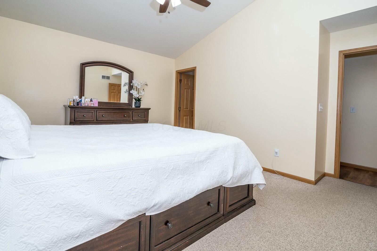 5855 Katara Drive, Galloway, Ohio image 34
