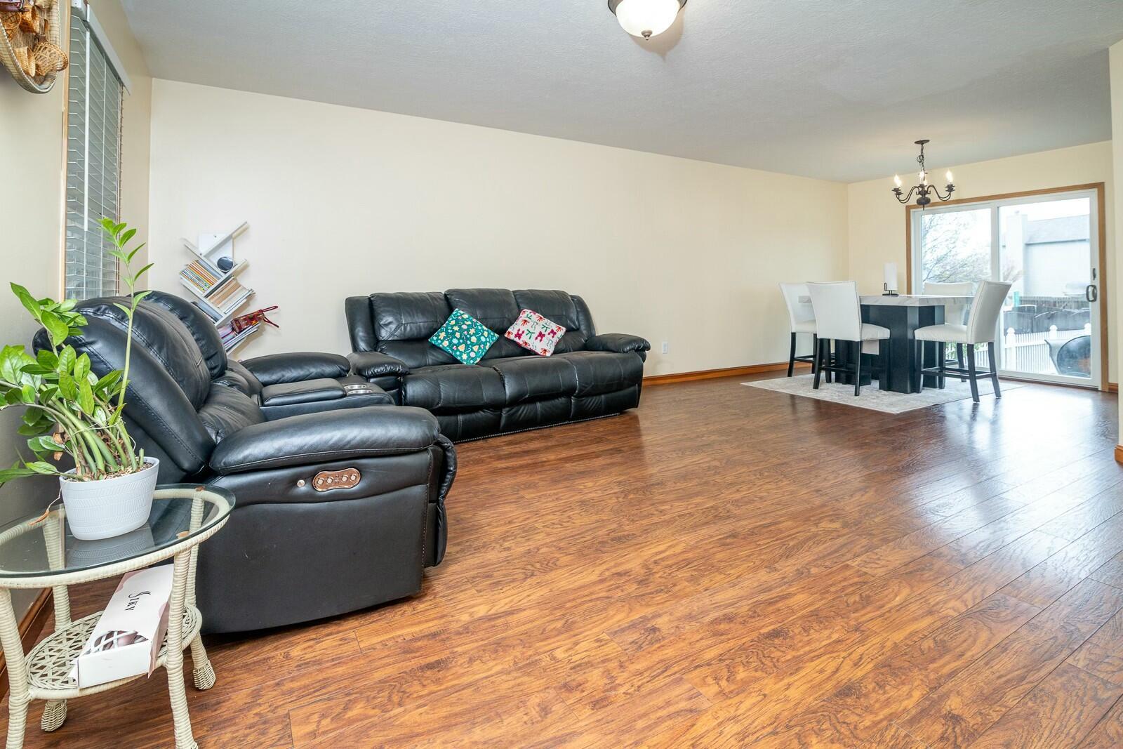 5855 Katara Drive, Galloway, Ohio image 22