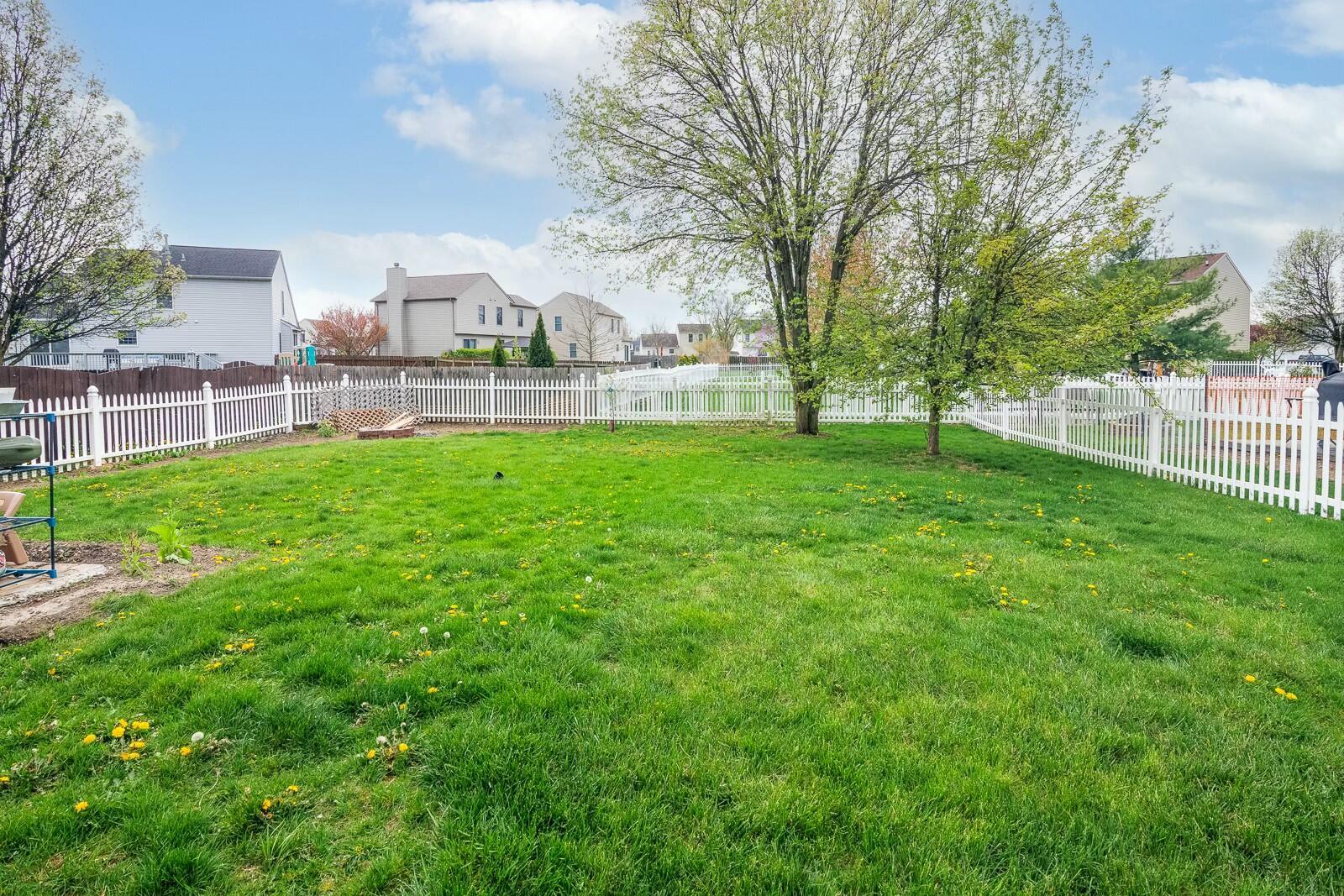 5855 Katara Drive, Galloway, Ohio image 7
