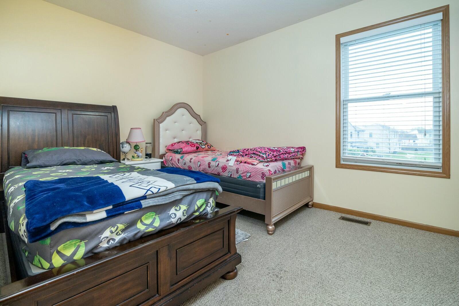 5855 Katara Drive, Galloway, Ohio image 36