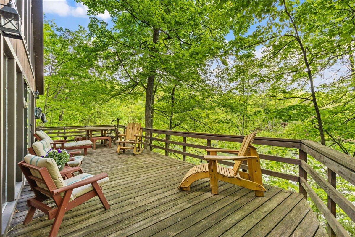 259 Shawnee Lane #L, Sugar Grove, Ohio image 1