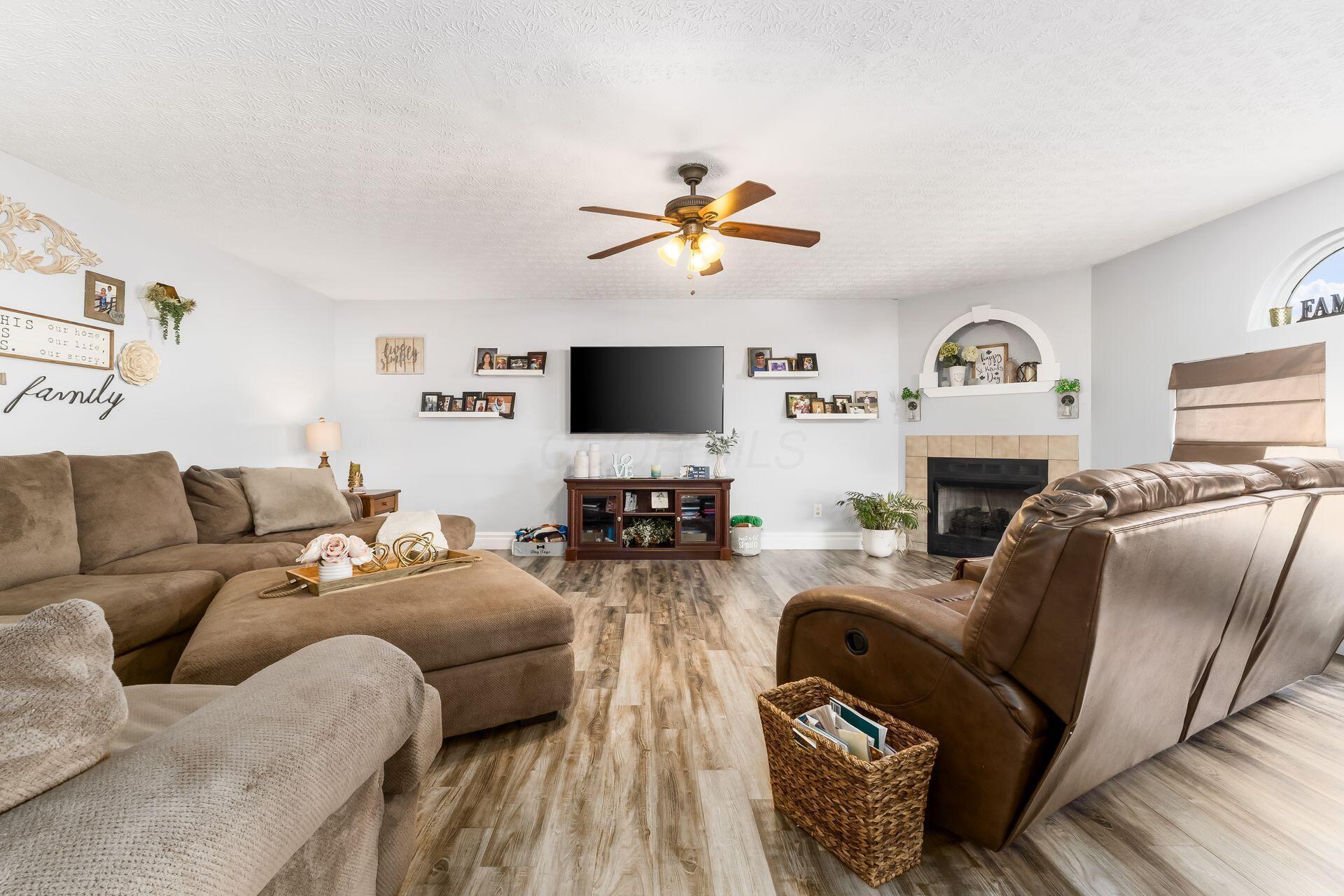 218 Cavanaugh Drive, Commercial Point, Ohio image 19