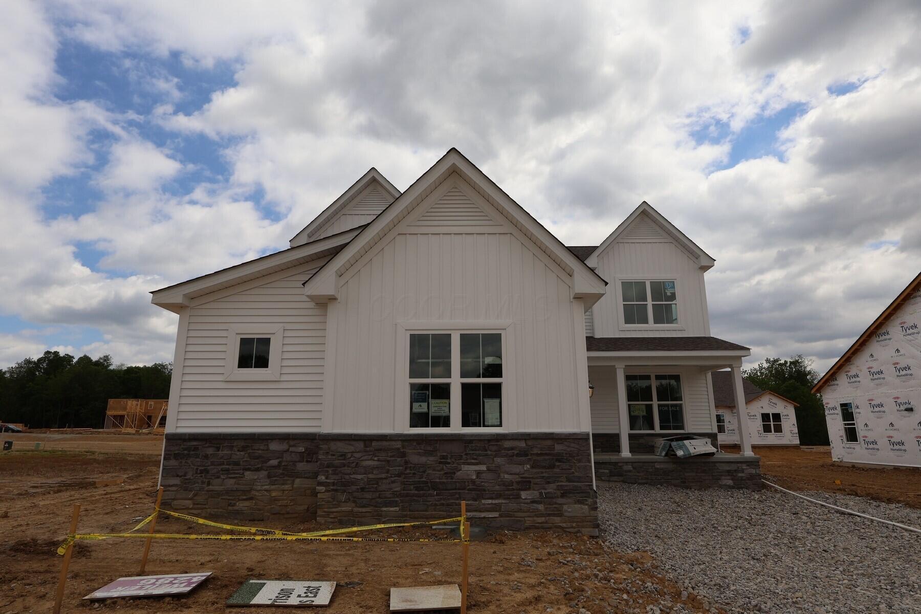 315 Reign Way, Pataskala, Ohio image 1