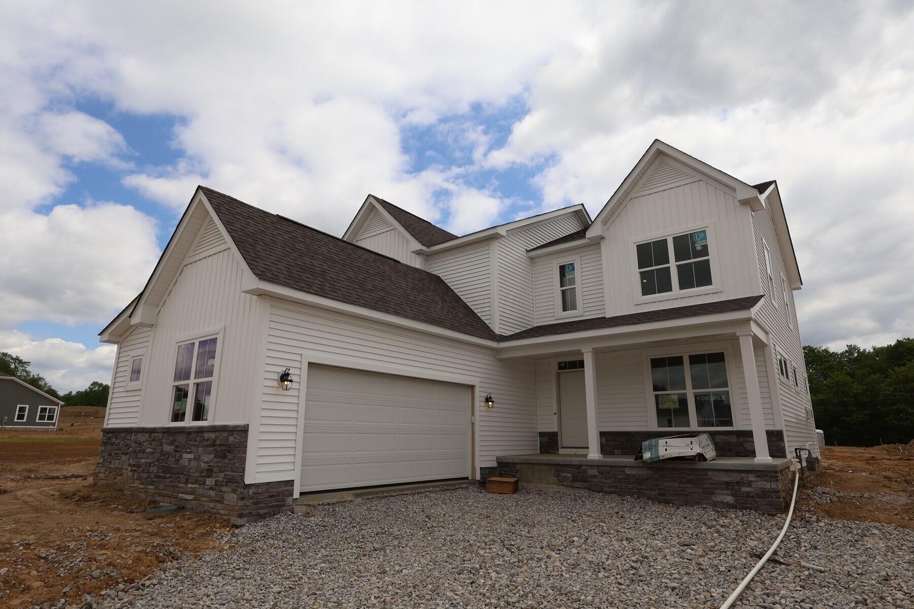 315 Reign Way, Pataskala, Ohio image 3