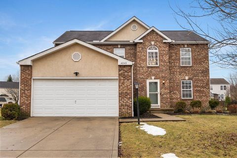 Photo of 4040 Creekwood Drive, Lewis Center, OH 43035 (MLS # 226004799)