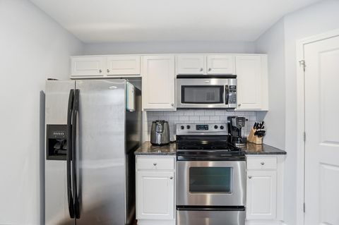 Tiny photo for 5597 Crystal Falls Street, Dublin, OH 43016 (MLS # 225044411)